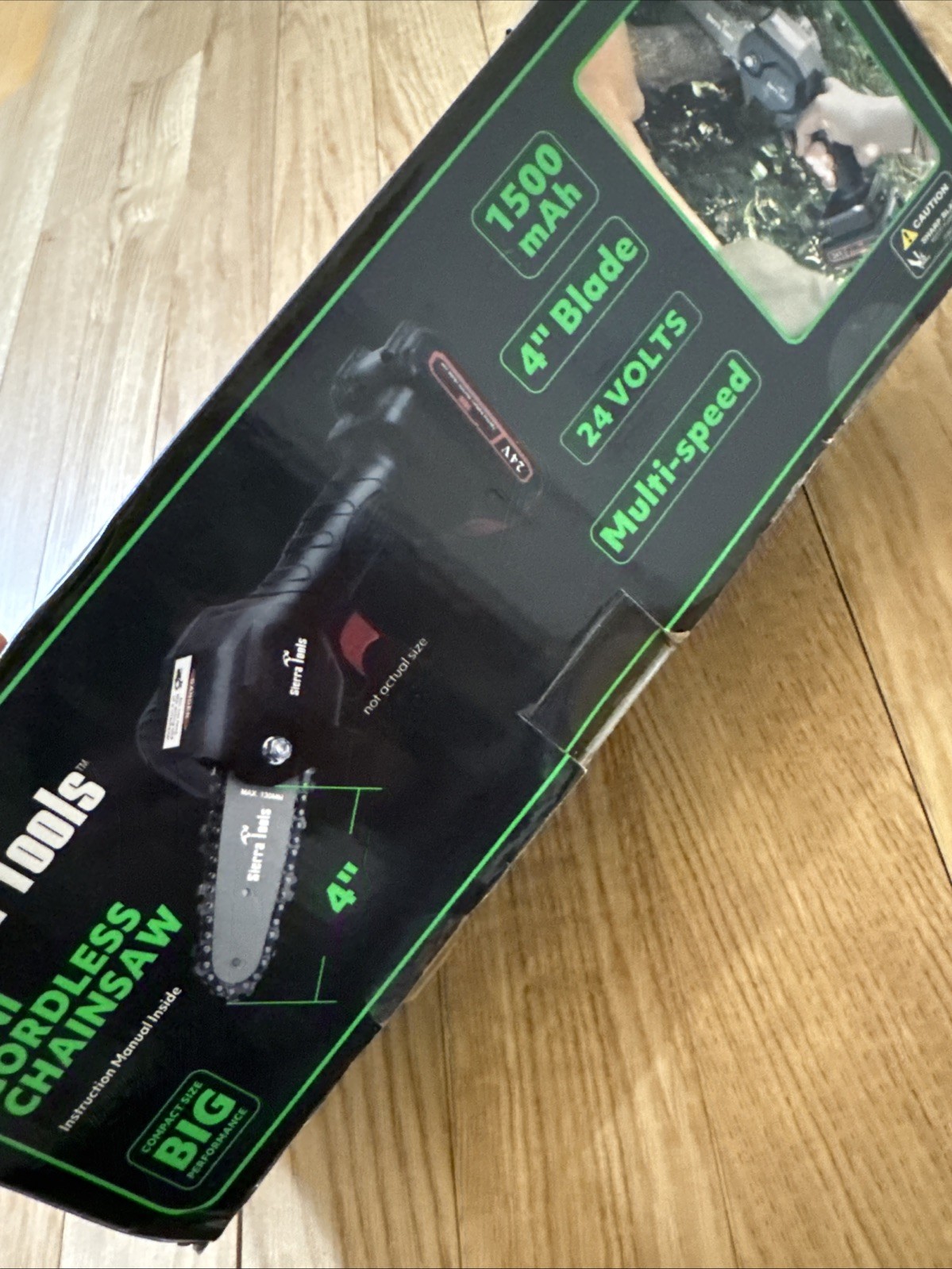Sierra Tools 4” Blade Mini Chainsaw 24v w/ 1500mah Battery