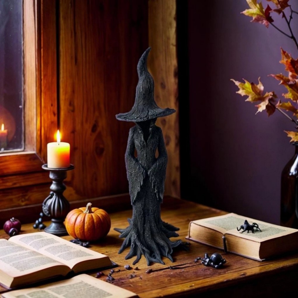 1 Pack Cracker Barrel Tree Witch Statue 2025 30 cm Halloween Decor – New in Box