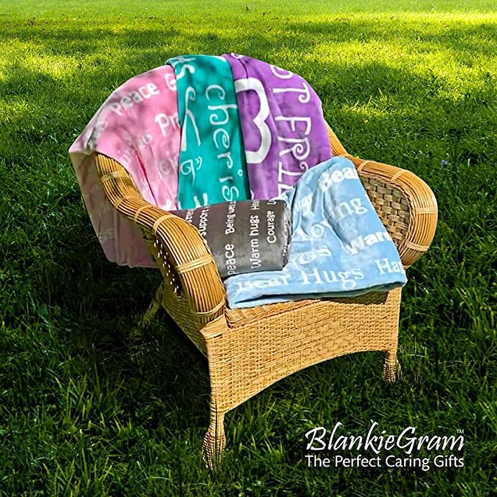 BlankieGram I Love You Throw Blanket Gift Best Friend Mom Caring – 5 colors