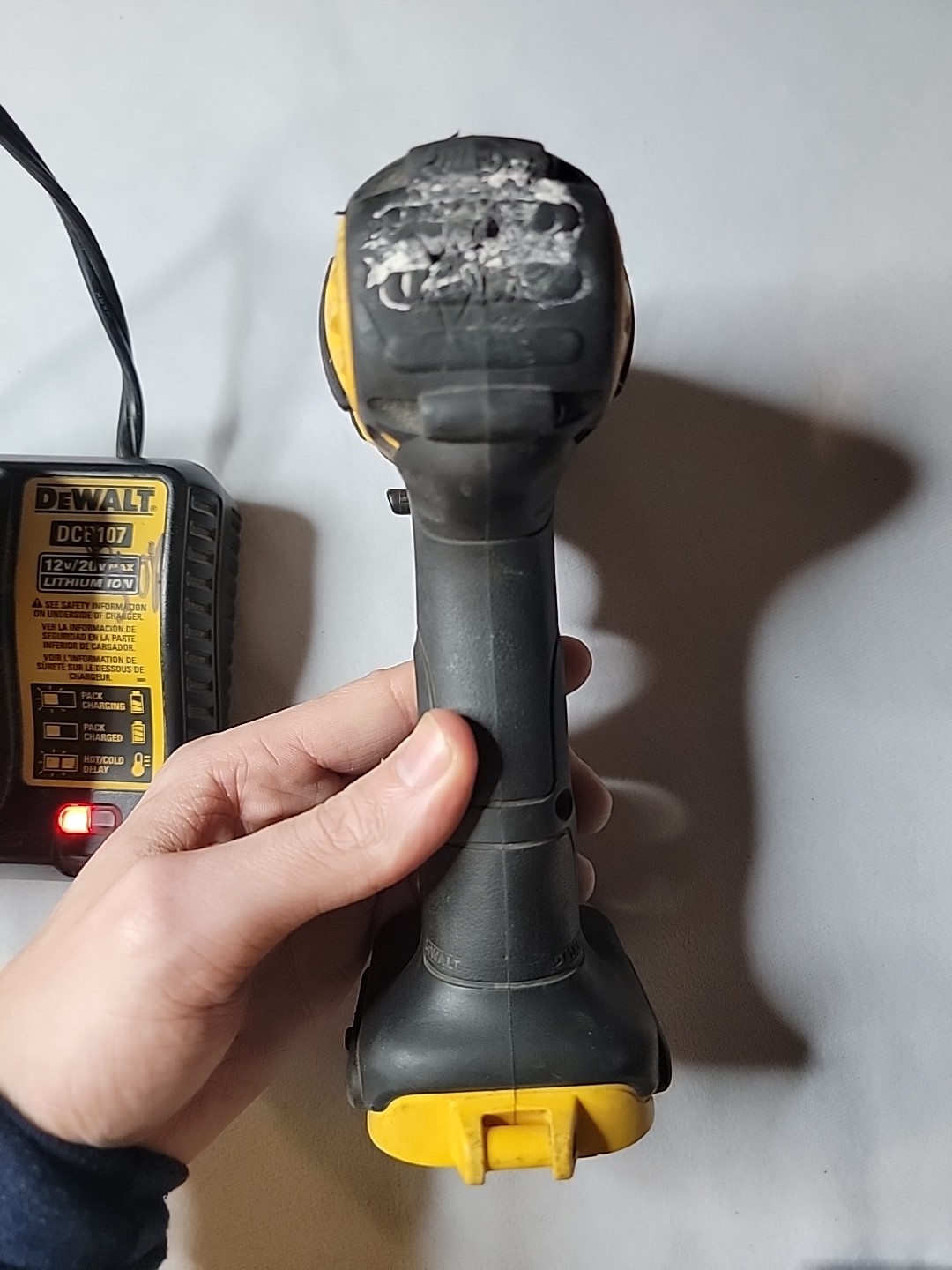 Dewalt DCF885 20V Cordless 1/4″ Impact Driver 20 Volt With Battery And Charger