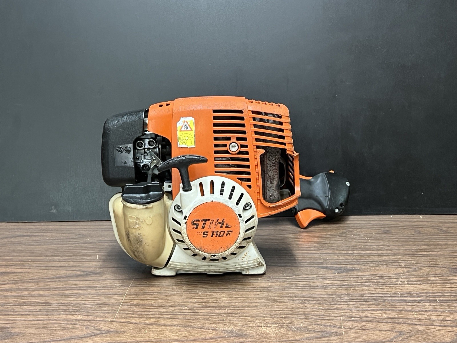 STIHL FS110R String Trimmer Engine Head 31cc Project STARTS UP RUNS Read Note 🔧