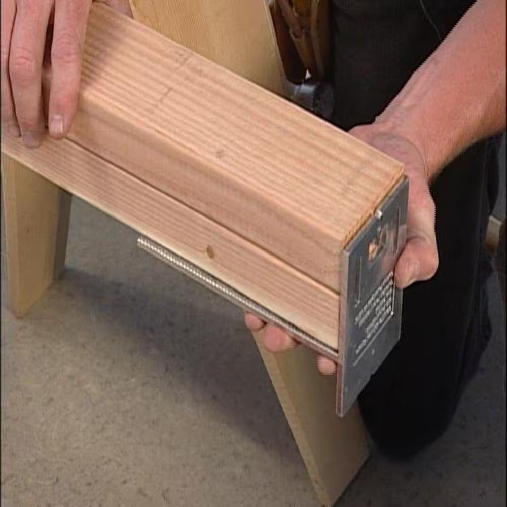 7.5 in Aluminum Universal Square
