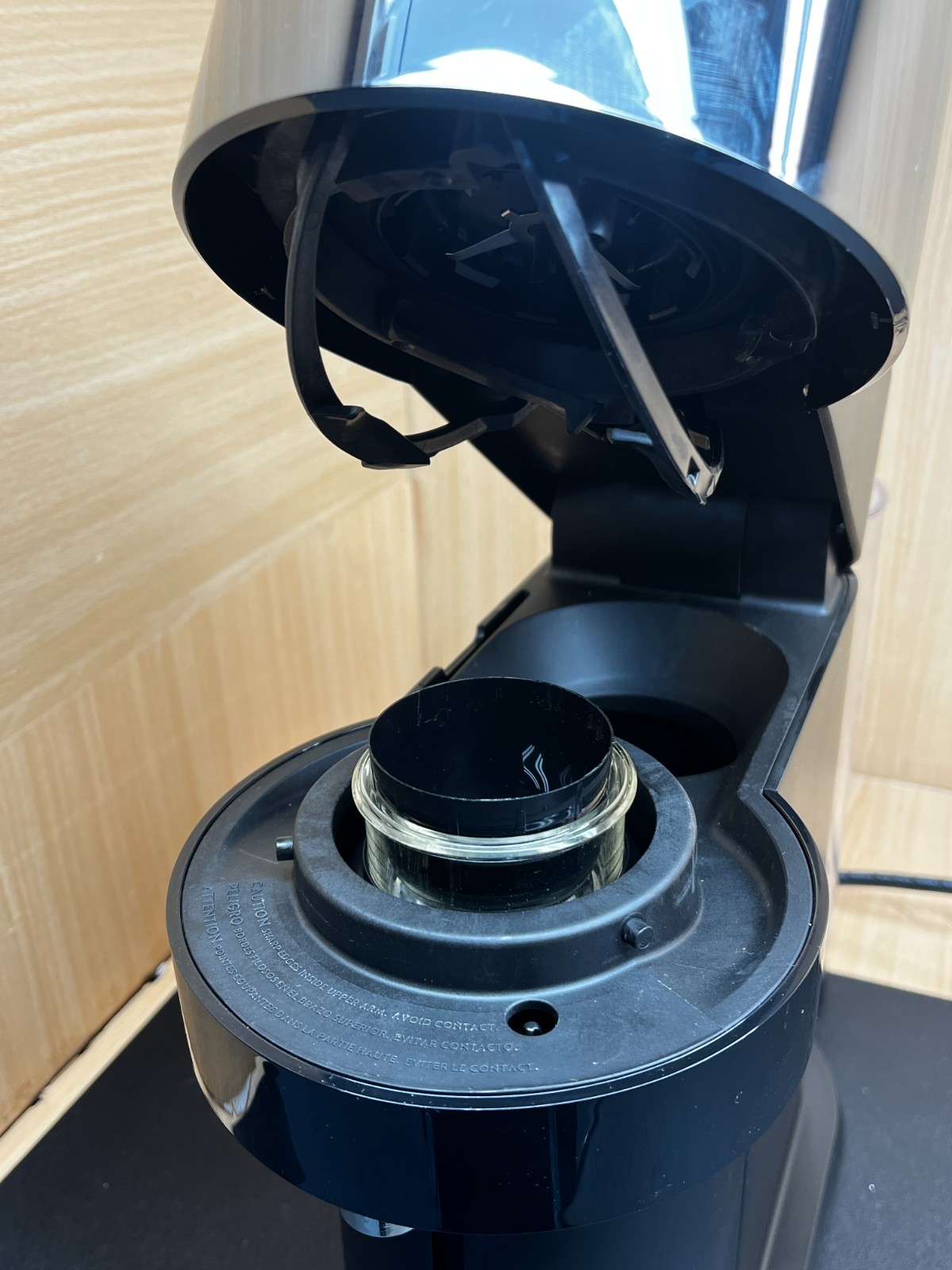 Nespresso Vertuo Next Deluxe Coffee Dark Chrome