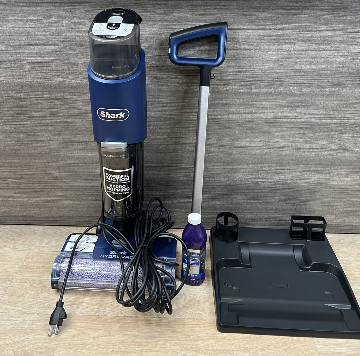 Shark WD101Q HydroVac XL 3-in-1 Vacuum System [ REFURBISHED]