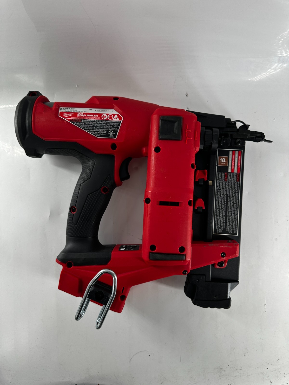 Milwaukee 2746-20 M18 FUEL 18V 18 Gauge Brad Nailer – Bare Tool