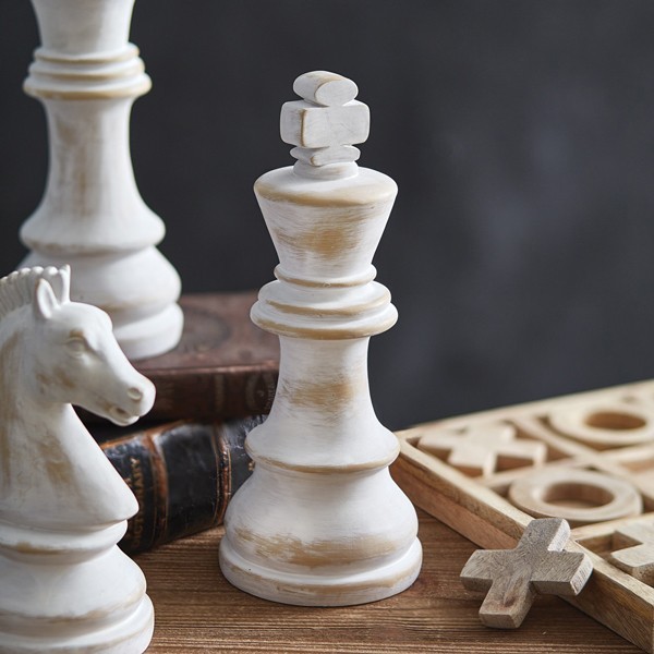 Resin Chess Sculpture-King-Resin Decorative Statue-Ofice-Men Cave-Any room- 10″