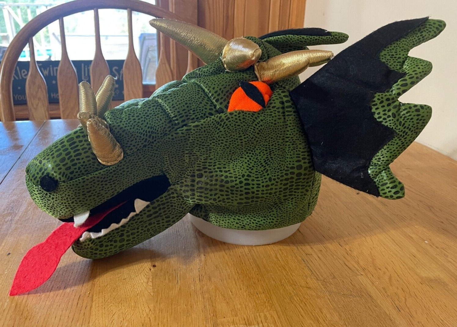 Halloween Beistle Medieval Dragon Head Plush Hat-1 Pc, One Size, Multicolored
