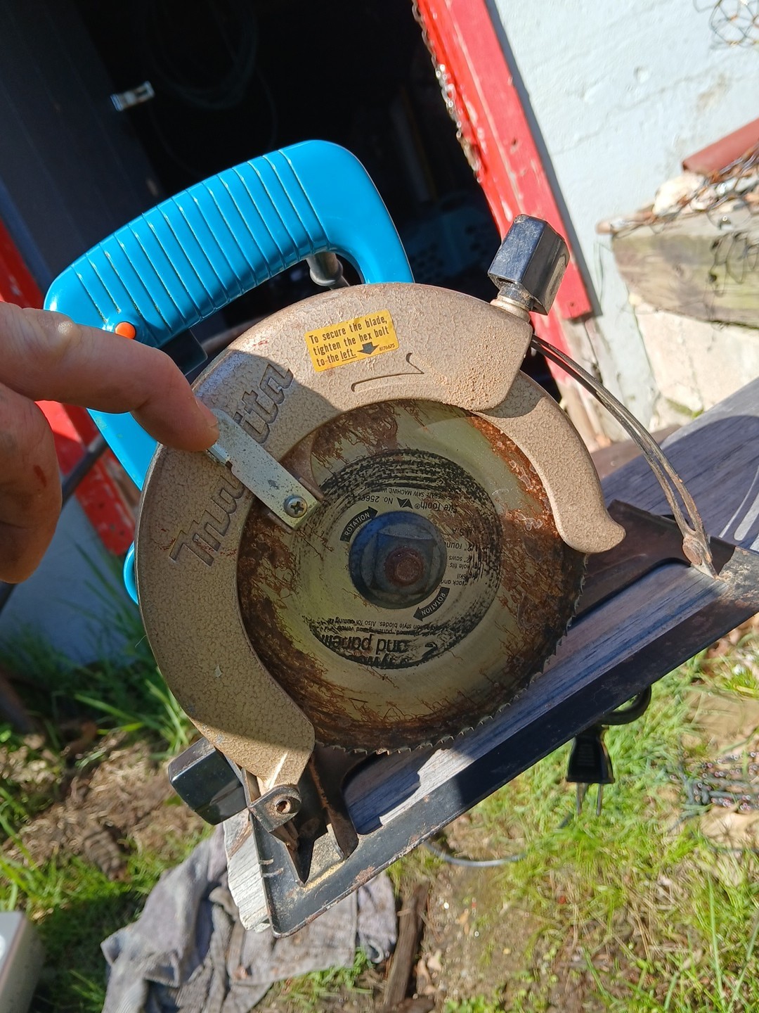 Makita 8000rpm 5005BA 5 1/2″ circular saw Tested 140mm