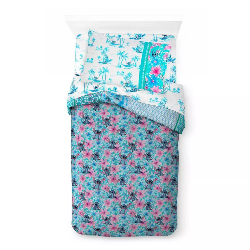 Lilo & Stitch Twin Bungalow Kids’ Comforter
