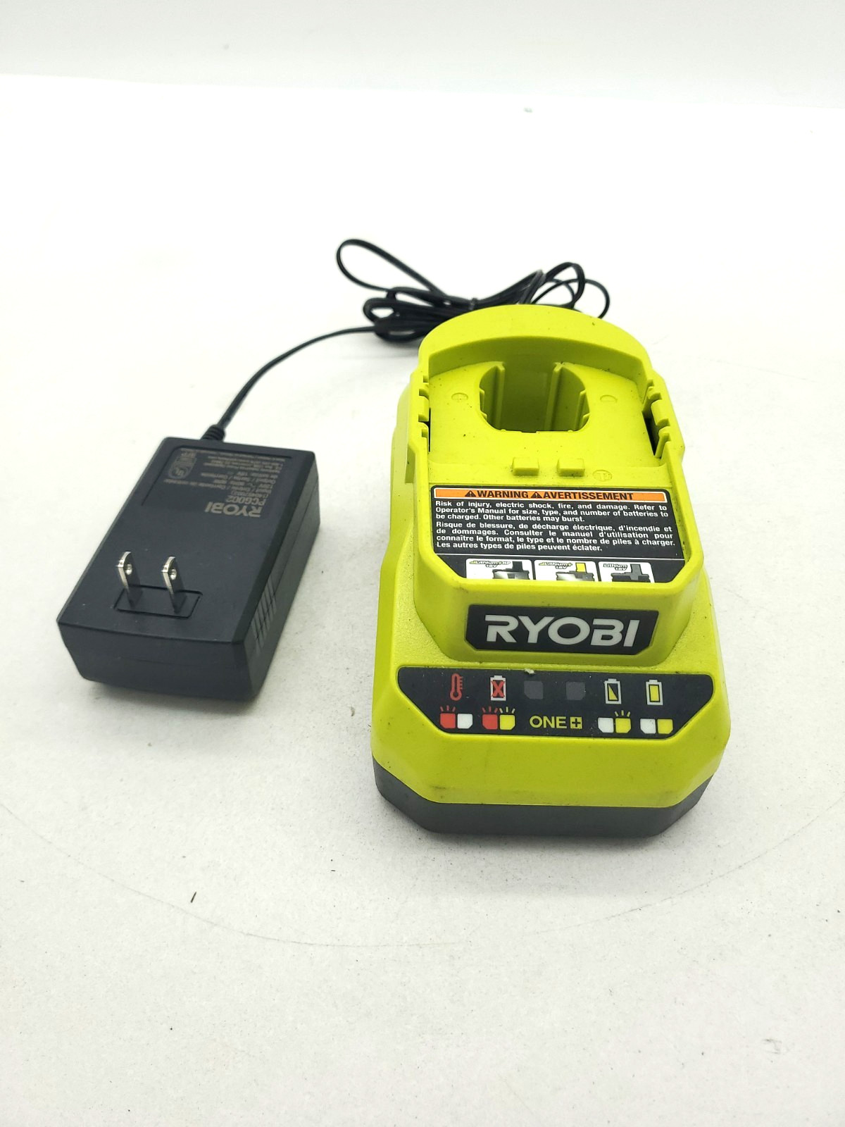 Ryobi 18V Power Tool Battery Charger PCG002-16