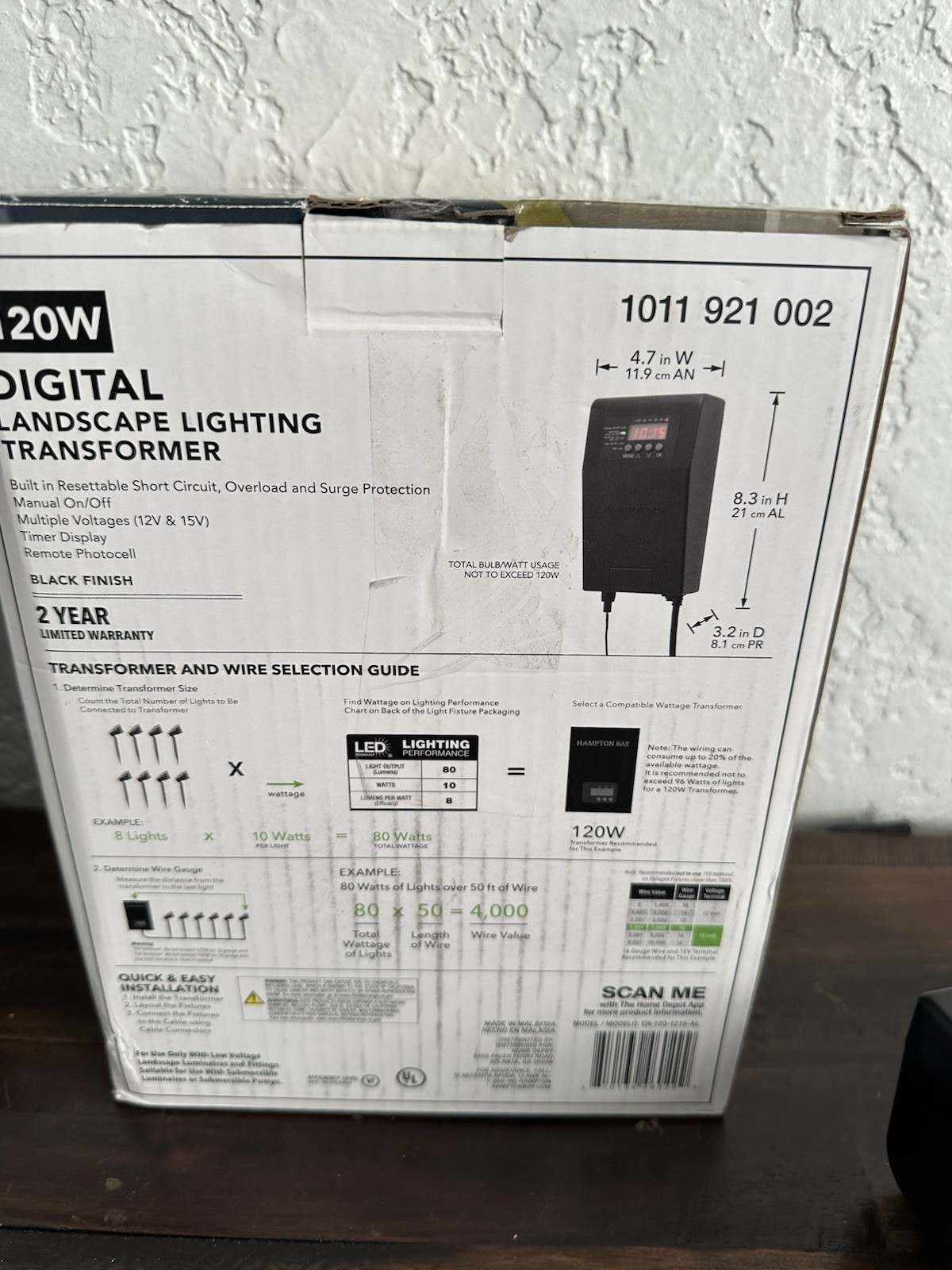 HAMPTON BAY 120W Landscape Lighting Transformer w/Dusk-to-Dawn 1011921002