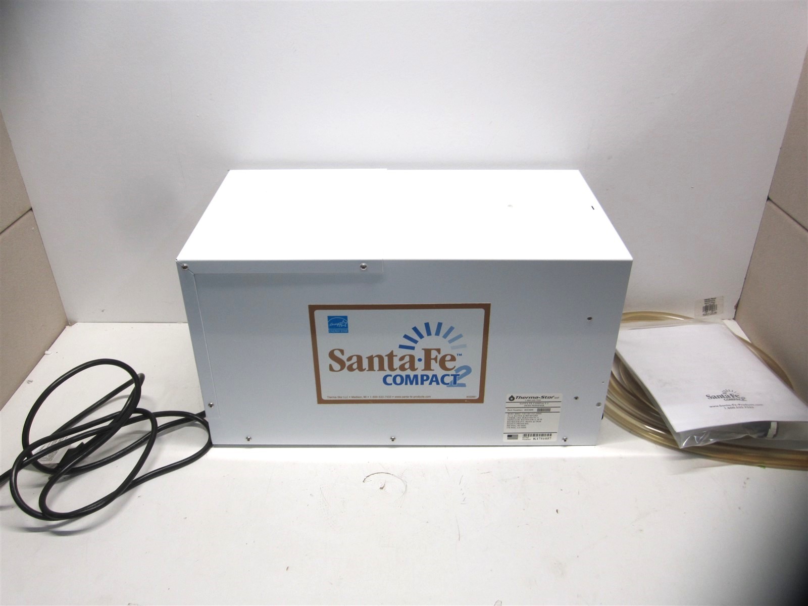 Santa Fe Compact 2 (Compact 70) 4033600 12 x 12 x 21 Free-Standing Dehumidifier