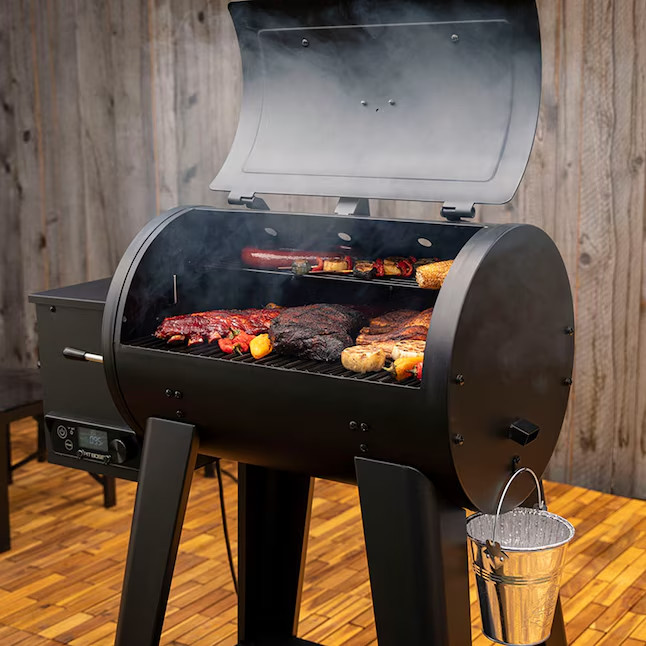 Pit Boss FB2 Series 518-Sq. in Matte Black Pellet Grill