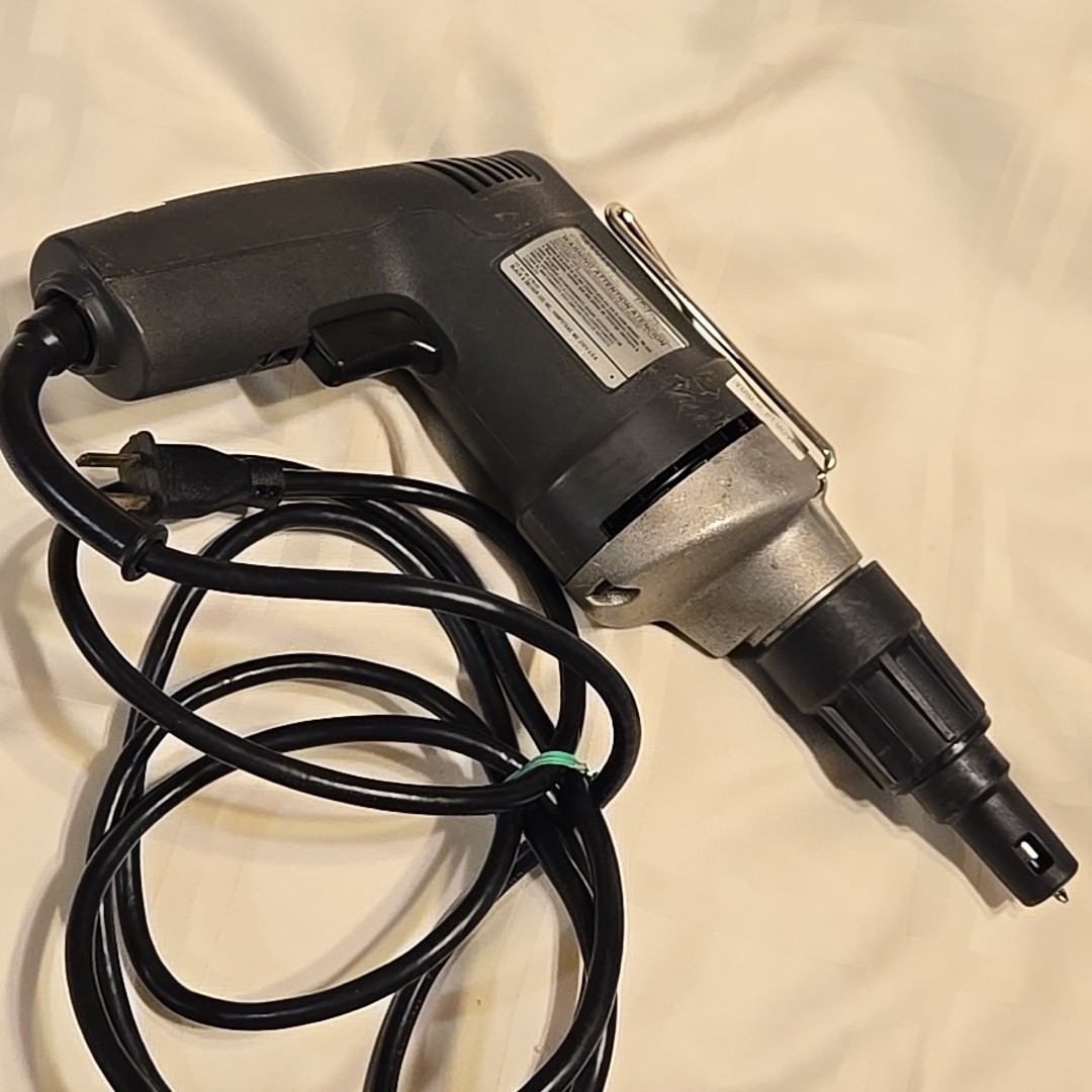 Black & Decker 2037 100 Professional Heavy Duty VSR Drywall Screw Gun 0-4000 RPM