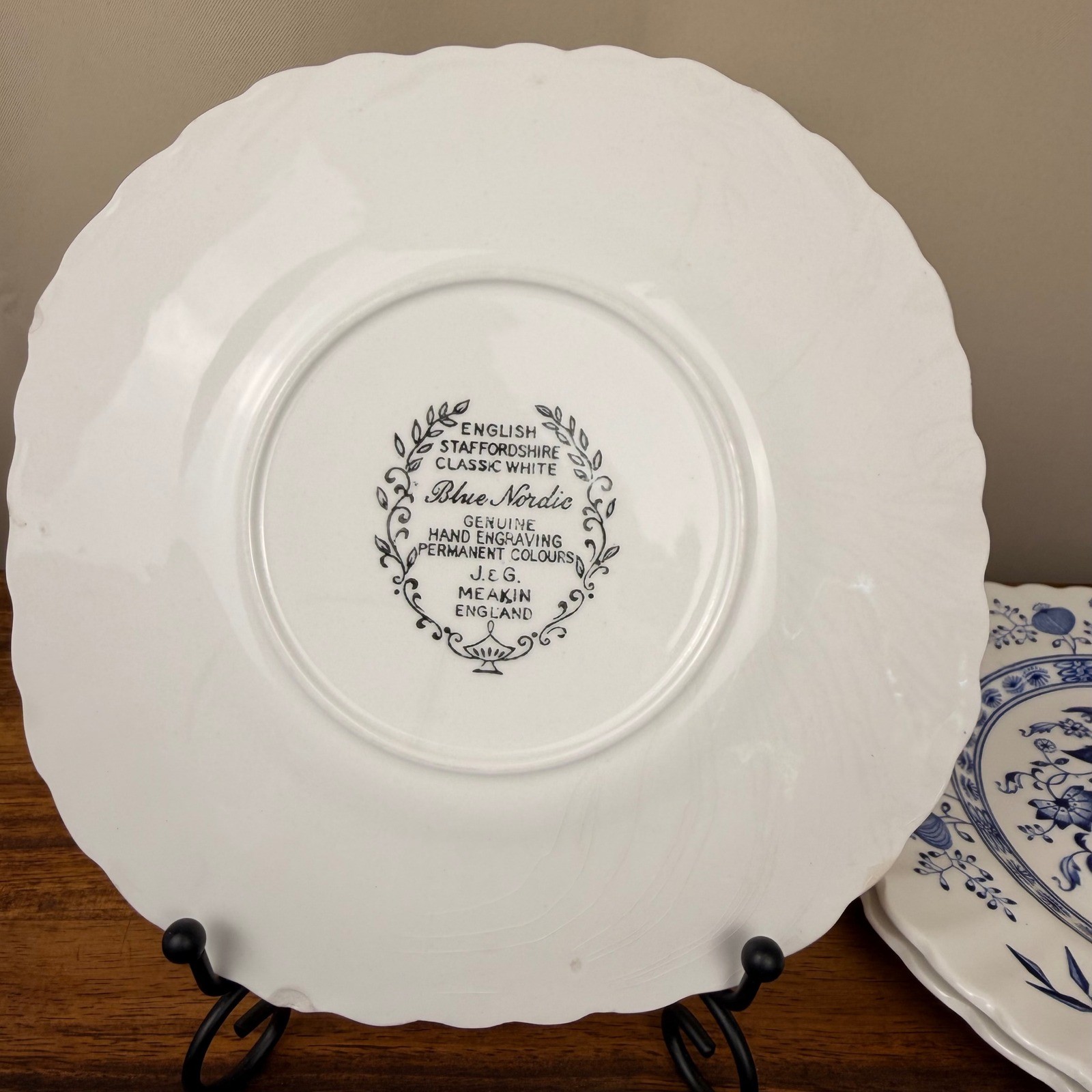 J&G Meakin Blue Nordic Plates Set of 4 Staffordshire Blue Onion Scalloped 7.5in