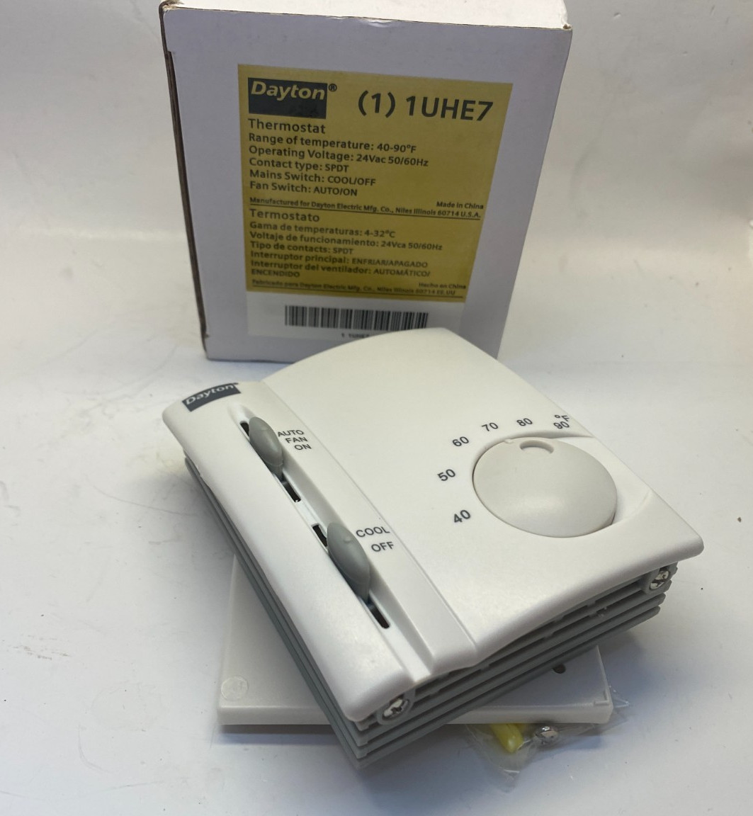 DAYTON Low Voltage Analog Thermostat (Cool Only) – 24VAC – Rectangle – White –