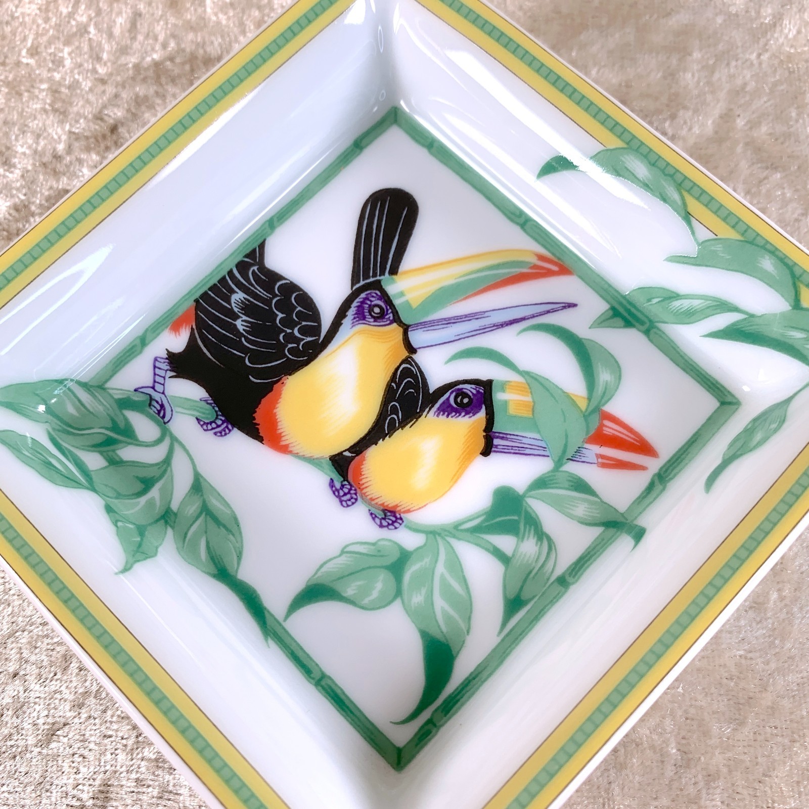 Vintage Hermes Paris Mini Tray Toucans Porcelain Ashtray 8 x 8 cm