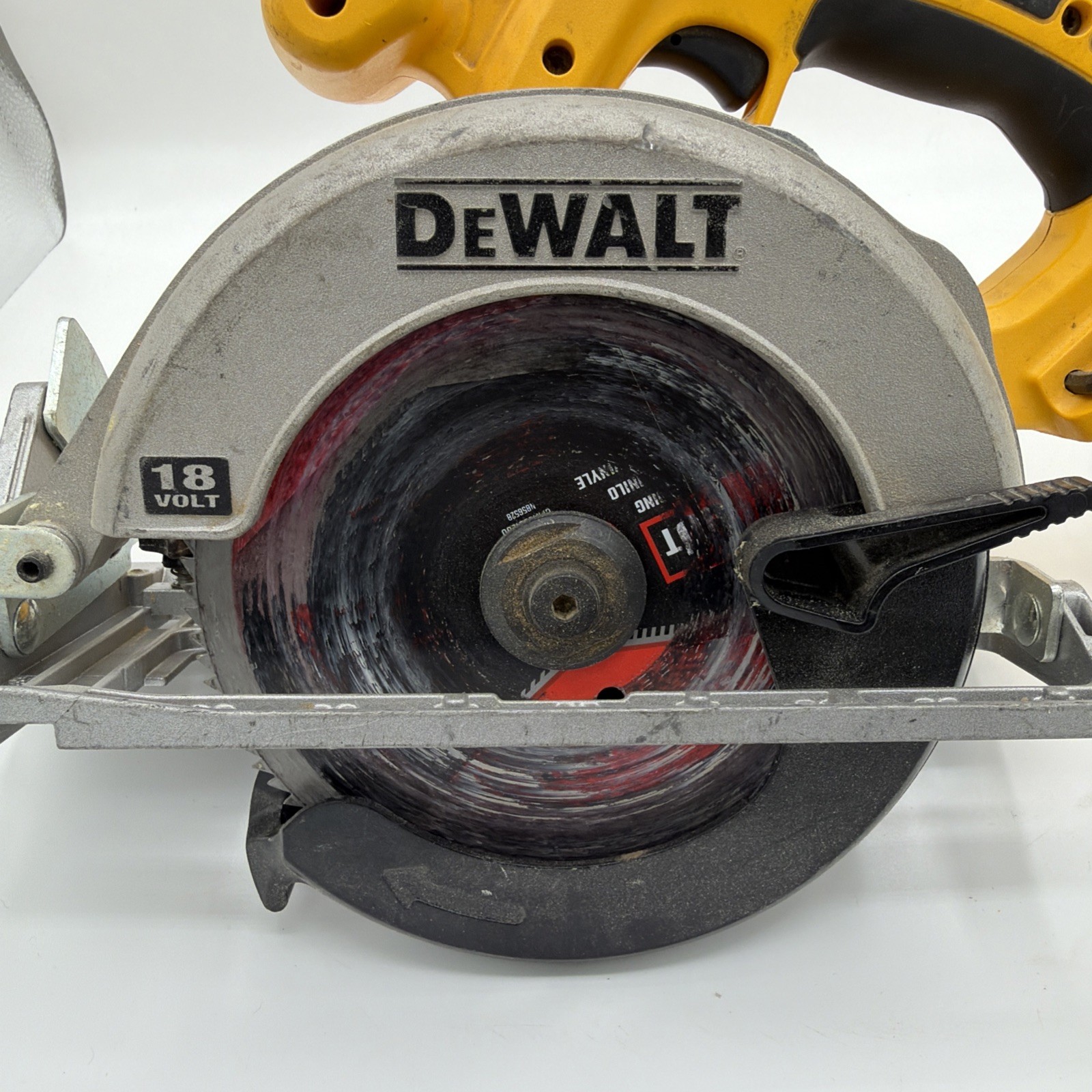 DeWALT DC390 18V Cordless 6-1/2″ Circular Saw No Battery Tool Only WORKING
