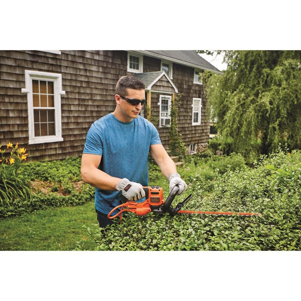 Black And Decker 22 In. Electric Hedge Trimmer