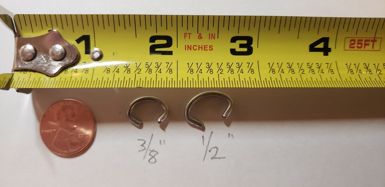 Galvanized OR Stainless Steel 3/8″ – 1/2″ Blunt Tip Hog Rings. Qty. 100 or 1 Lb