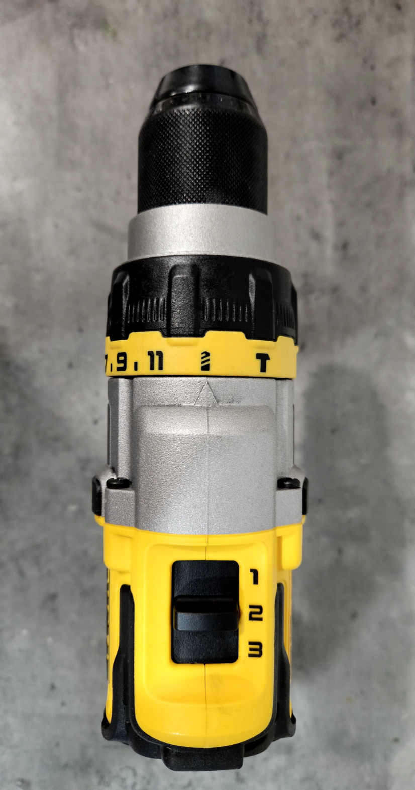 DeWALT DCD999 20V Max Brushless Cordless Hammer Drill (+ Optional 5AH Battery)