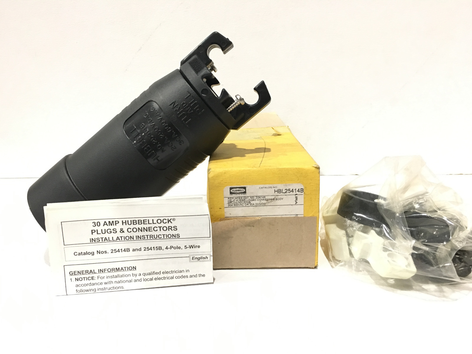 Hubbellock 30/20A Locking Connector 4P 5W 600VAC/250VDC, HBL25414B