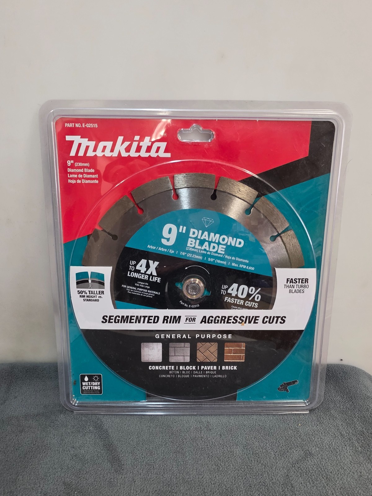 Makita 9 in. Diamond Blade, Segmented, General Purpose E-02515