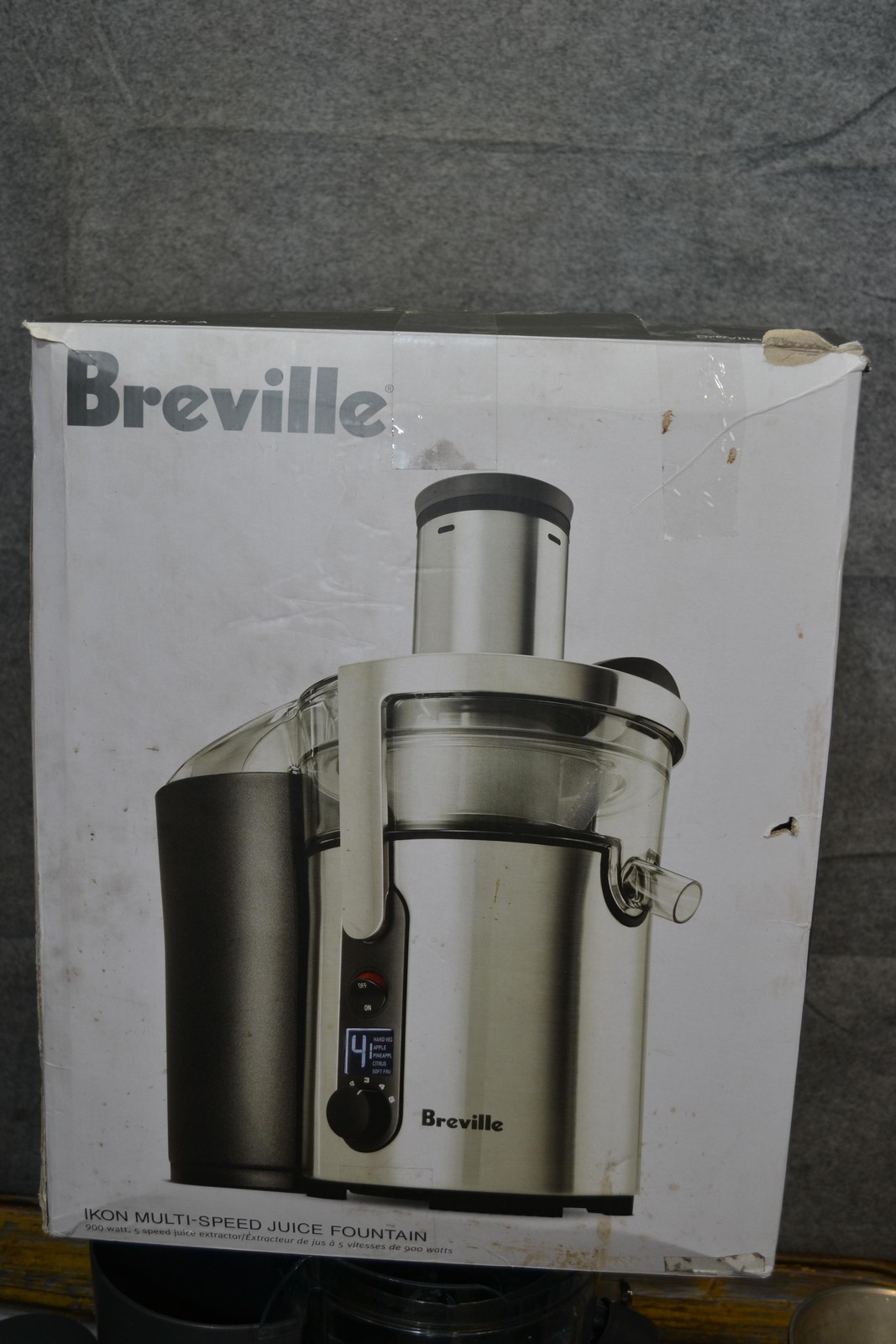 Breville Juicer BJE510XL Multi-Speed Fountain Centrifugal Juicer 900W Stainless