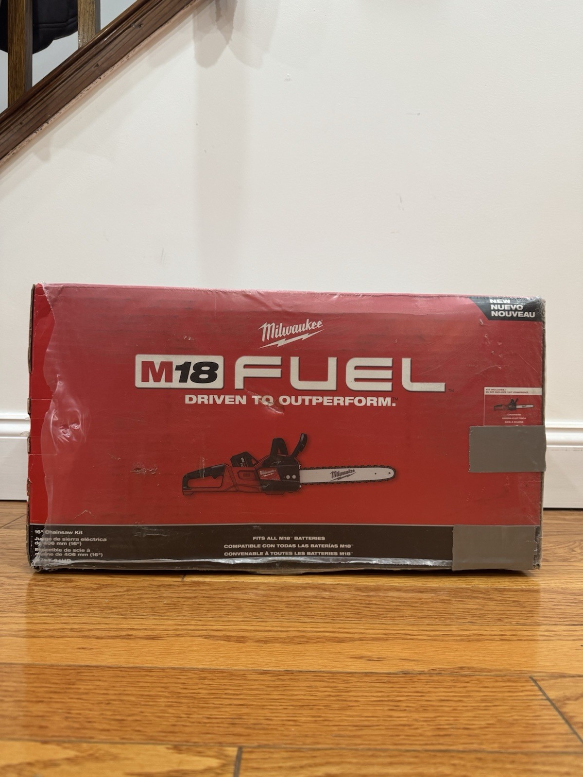 Milwaukee 2727-20 M18 Fuel 18-V Lithium-Ion Cordless Chainsaw, 16-inch Tool-Only
