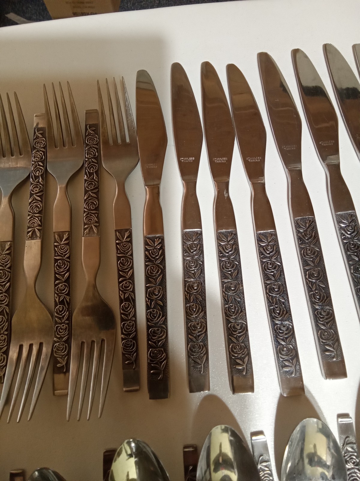63pc Lifetime LCU 28 Roses Stainless Steel Flatware Set MCM
