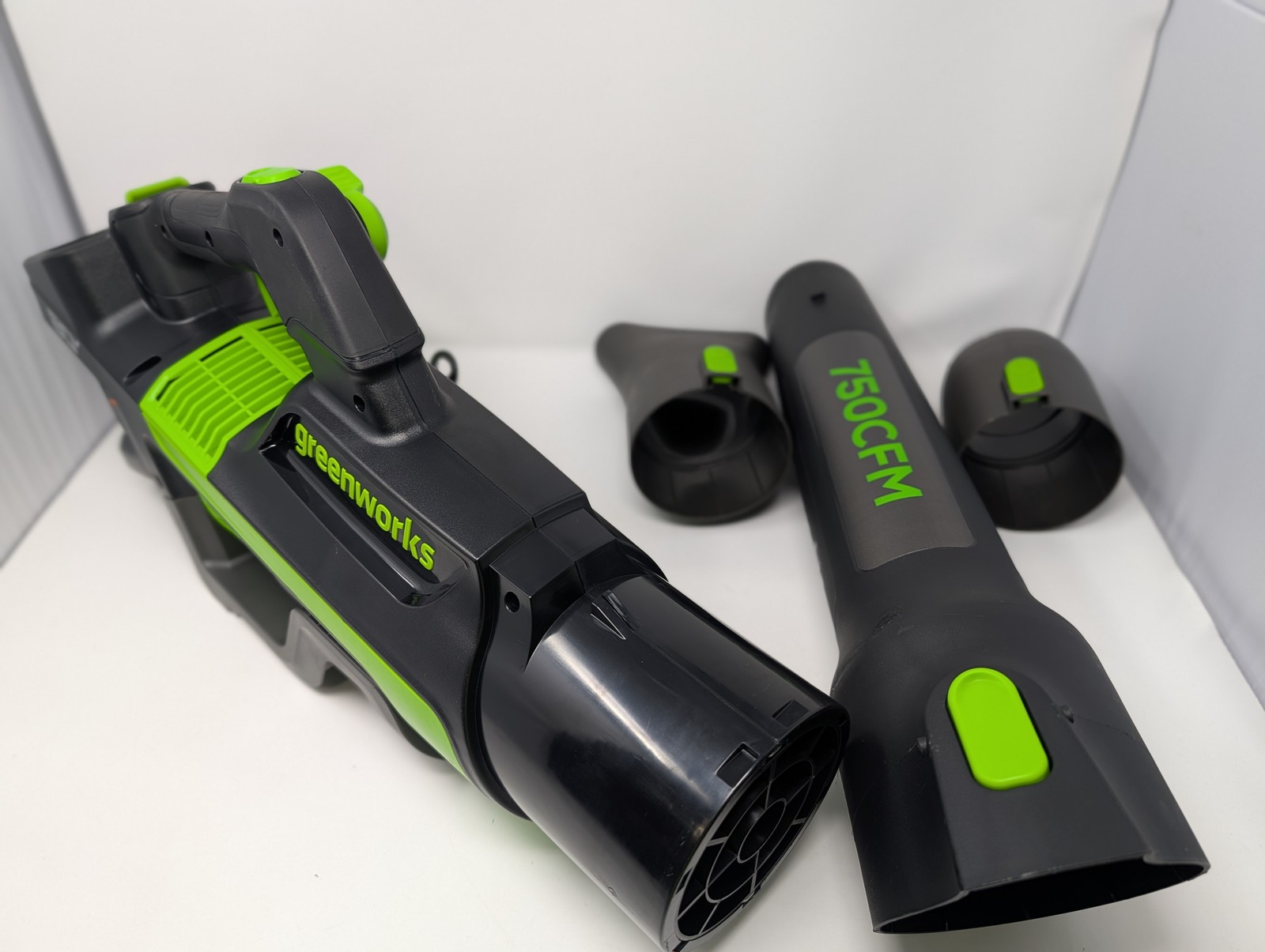 GREENWORKS 80-VOLT 750 CFM CORDLESS HANDHELD BLOWER,TOOL ONLY – GREEN GRAY BLACK