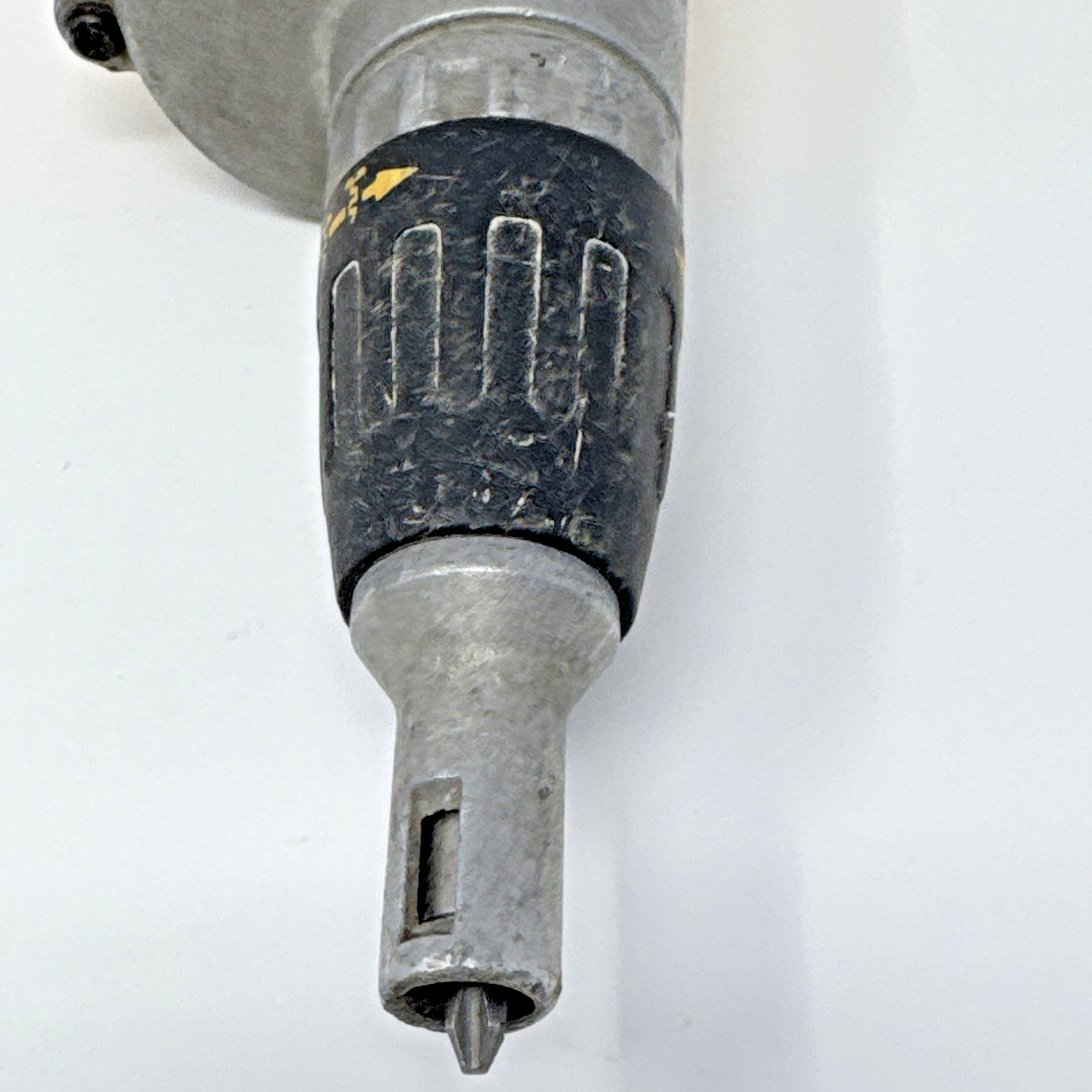 Dewalt DW272 Corded VSR Drywall Screwdriver 4000 RPM 6.3 WORKS