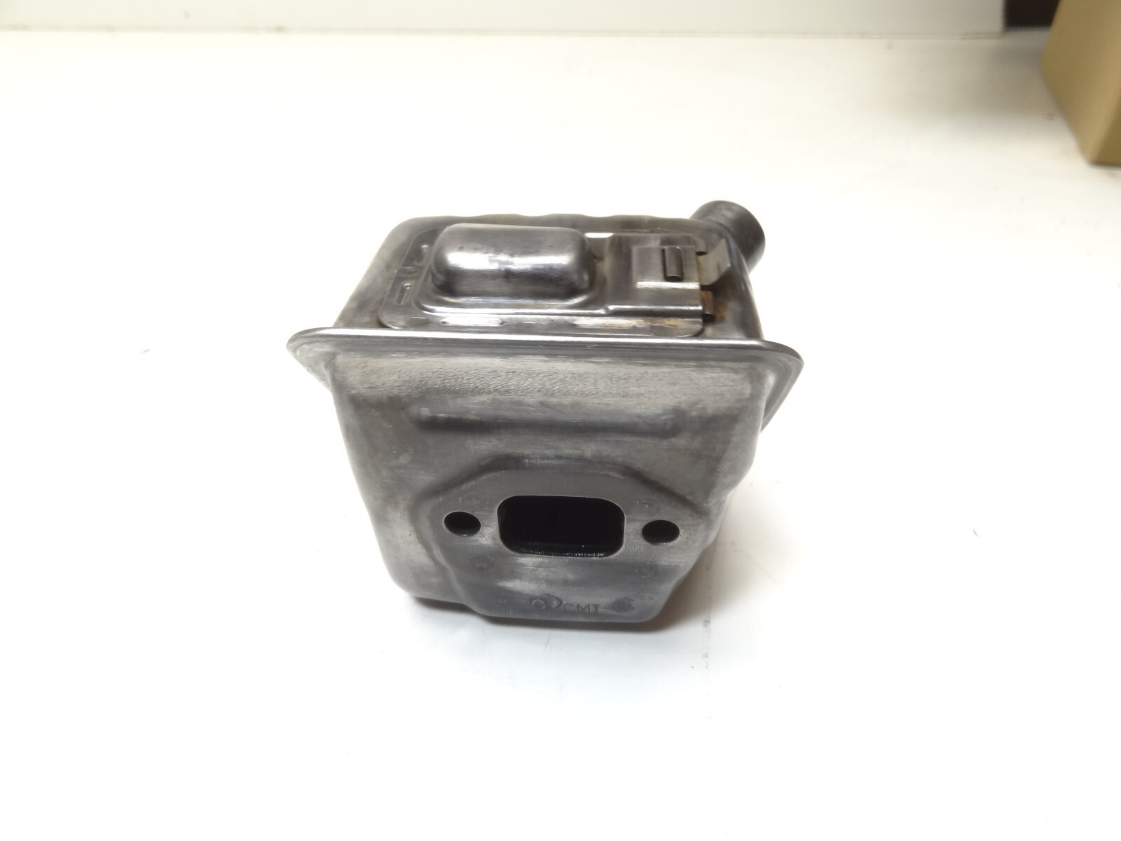 Husqvarna Exhaust 135 435 440 445 450 Dual Port Ported Muffler Chainsaw Saw