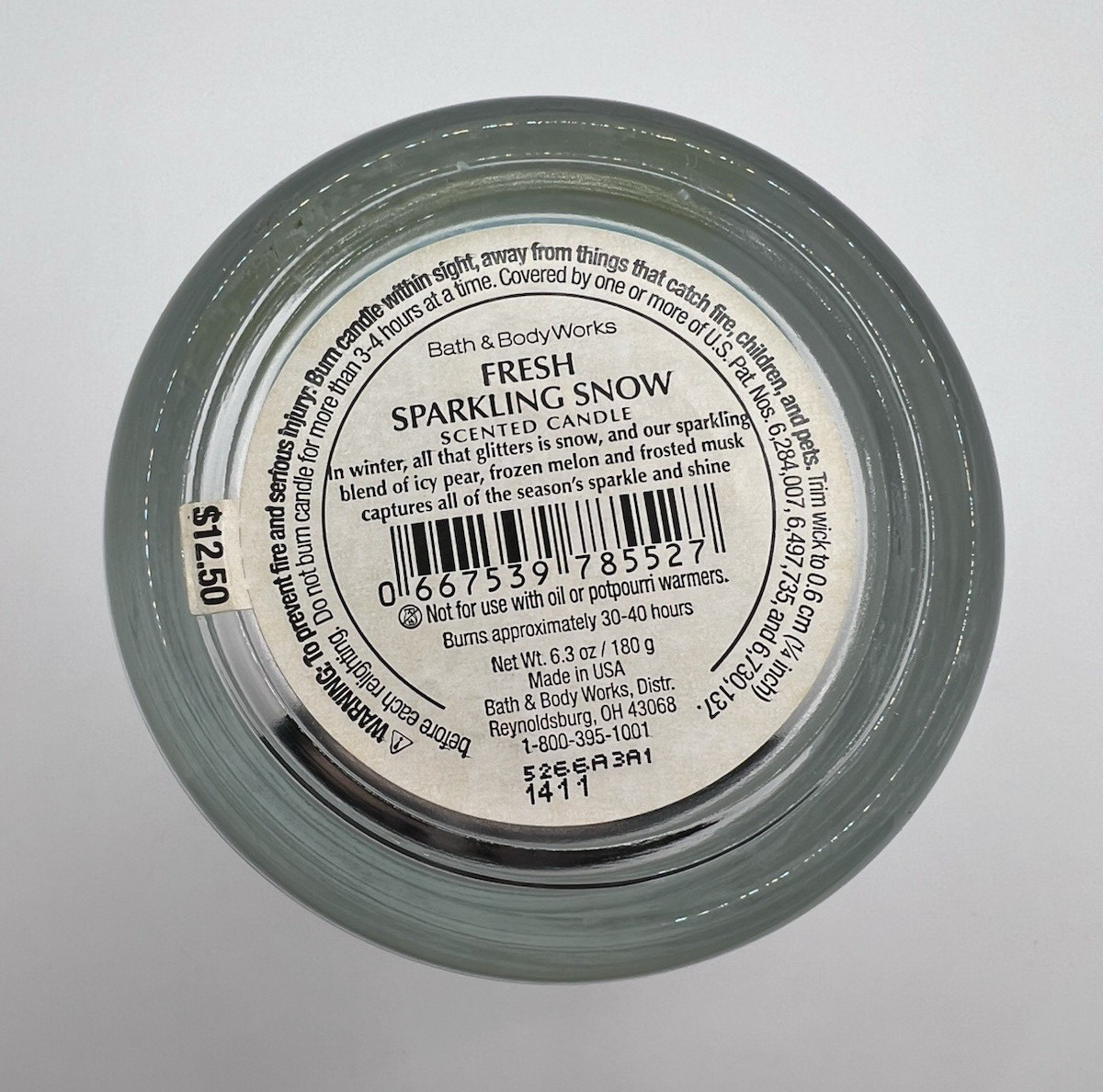 Bath & Body Works Fresh Sparkling Snow Scented Candle 1-Wick 6.3 oz rare HTF