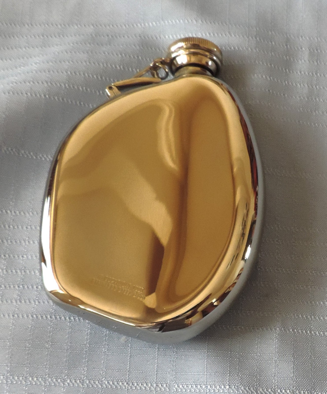 STAINLESS STEEL FLASK FROM LA COLLECTION NEW IN ORIGINAL BOX 1998