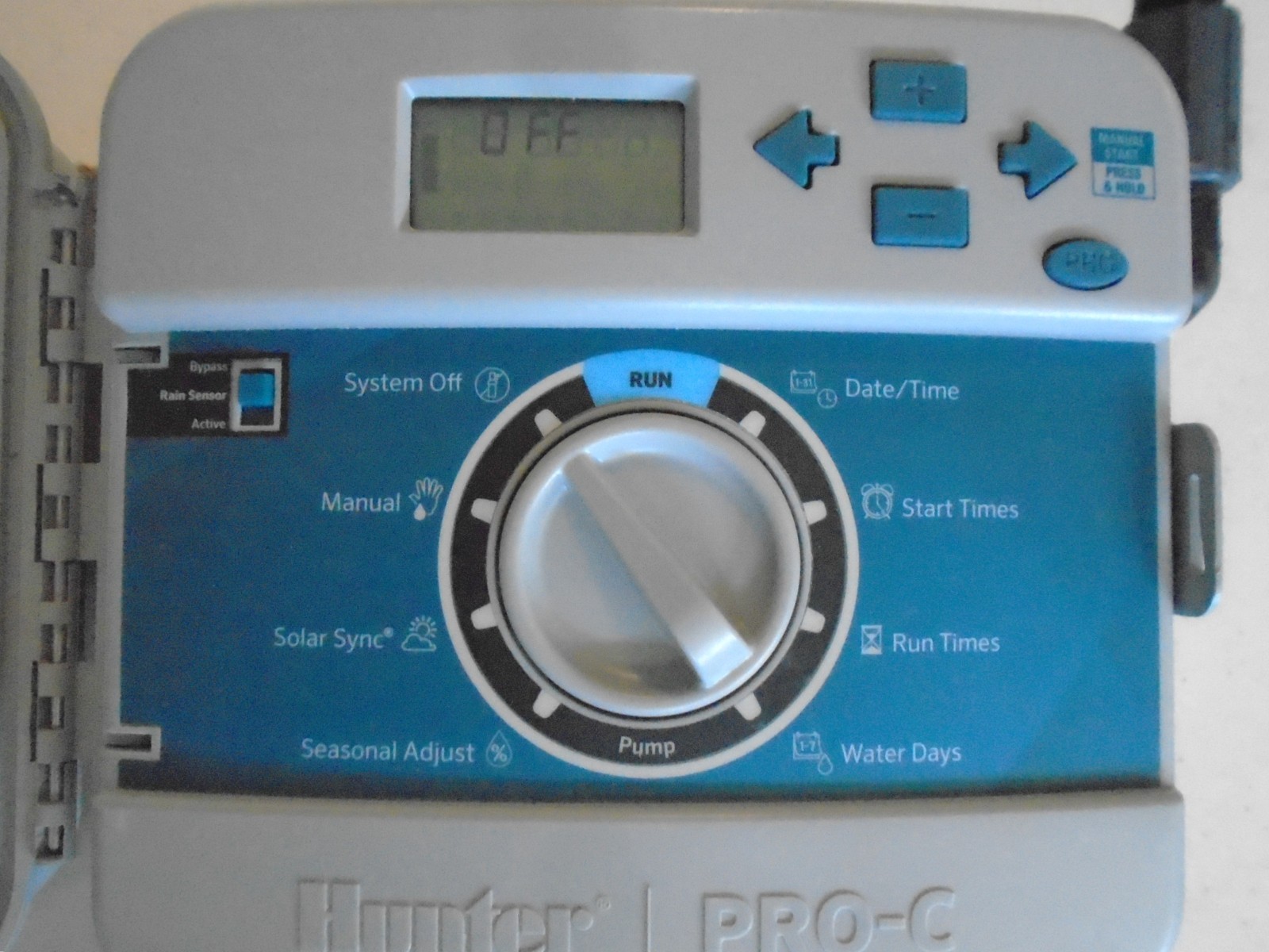 Hunter Pro C 400 Residential & Light Commercial Irrigation Controller 9 Stations
