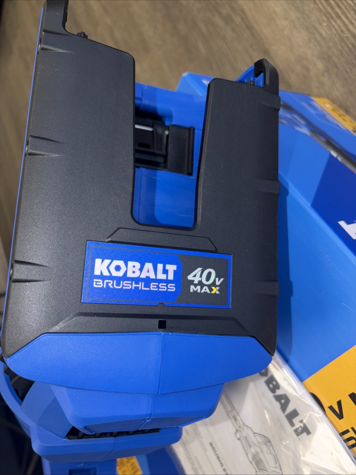 NEW Kobalt 40V Max Brushless Leaf Blower 520CFM KLB 1040B-03 BARE TOOL ONLY