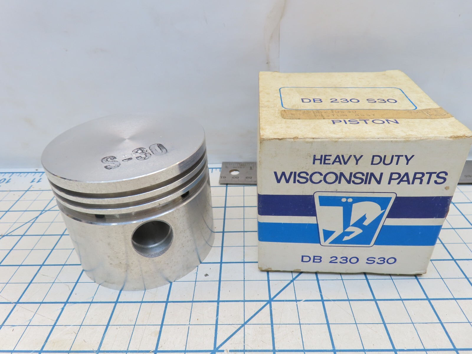 Wisconsin DB-230 S30 DB230 S30 Piston Only