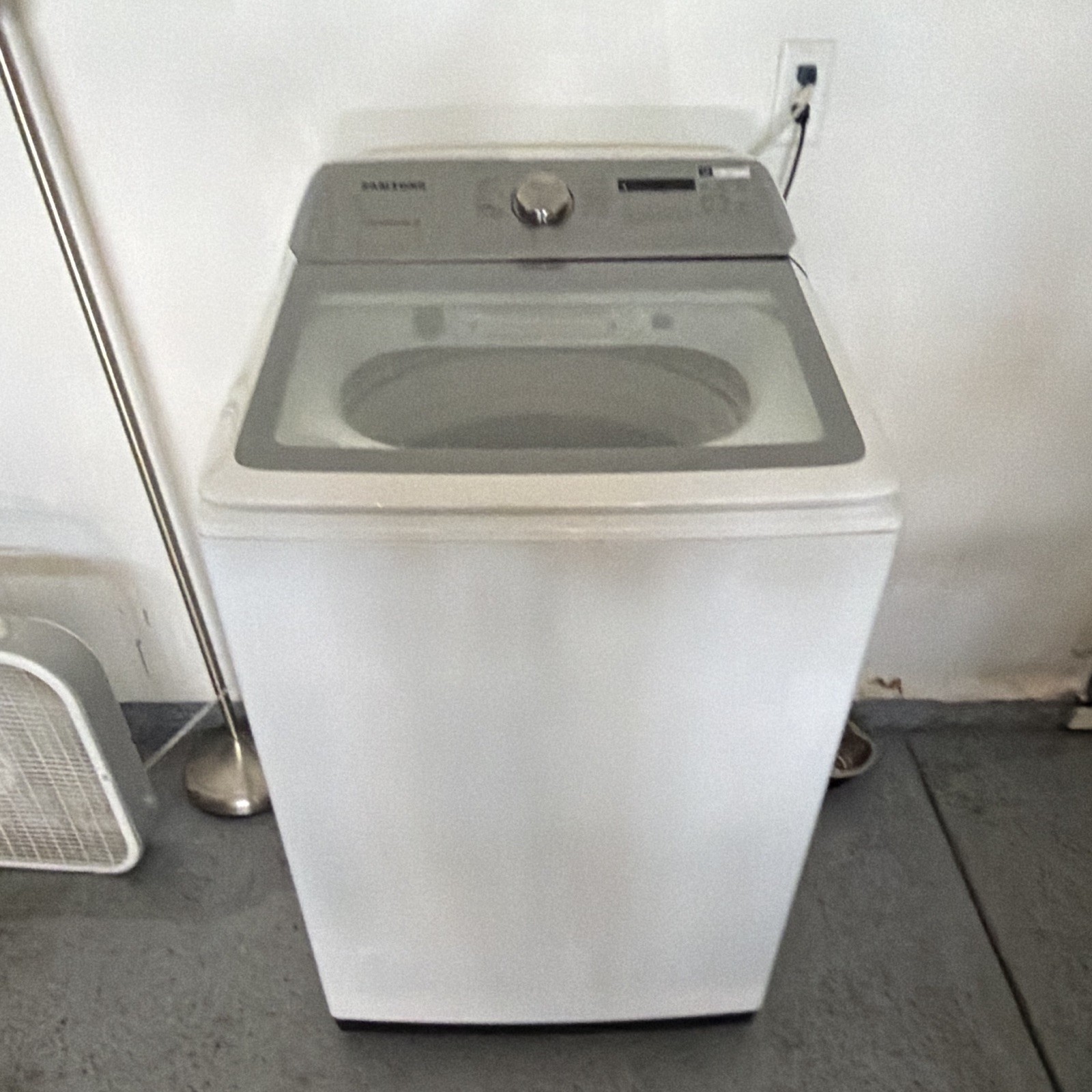Samsung Top-Load Washer Self-Cleaning White/Gray Normal Heavy Duty Whites