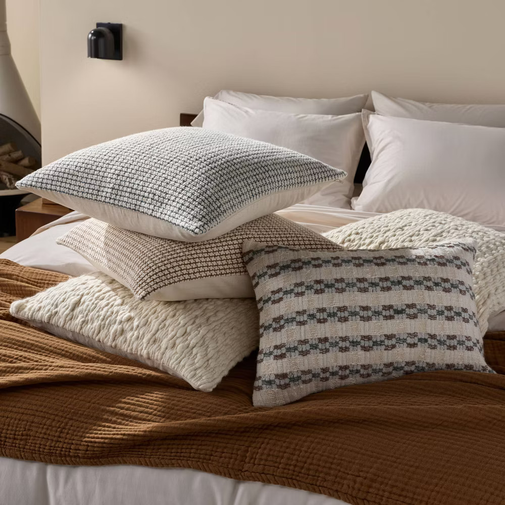Heirloom Wool Lumbar Pillow – Parachute