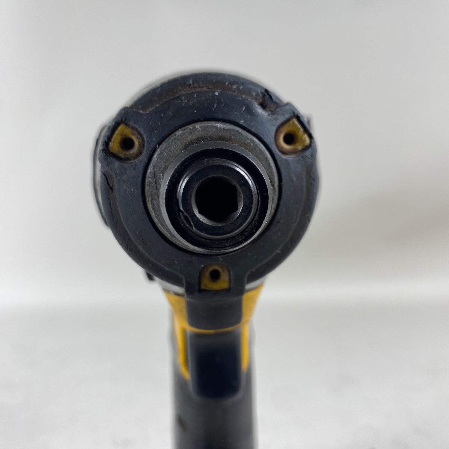 DeWalt DCF885 20V MAX 1/4″ Cordless Impact Driver