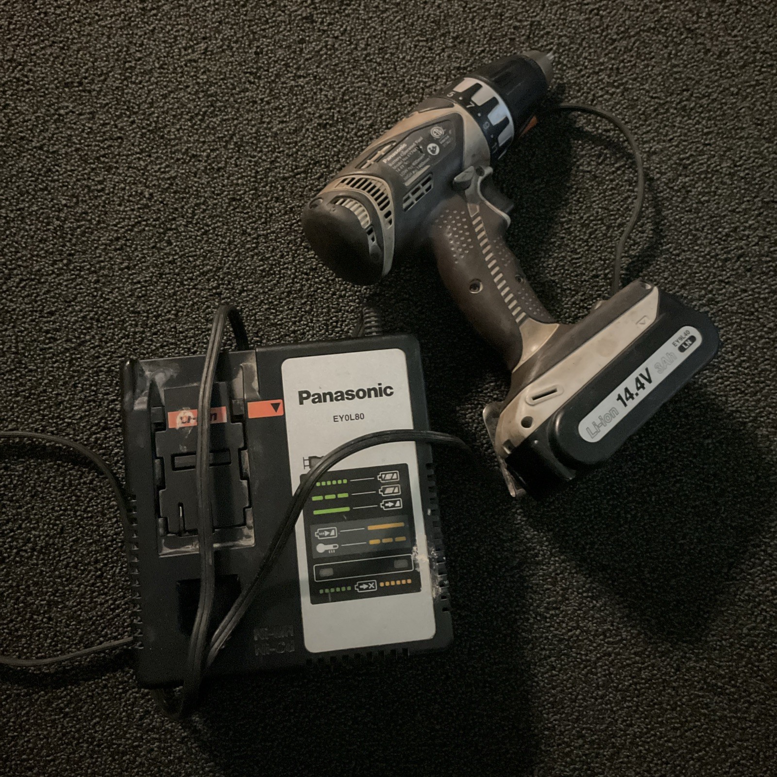 Panasonic EY7441 14.4V Li-ion 1/2” Drill Driver W/Battery & Charger 1.5AH (Used)