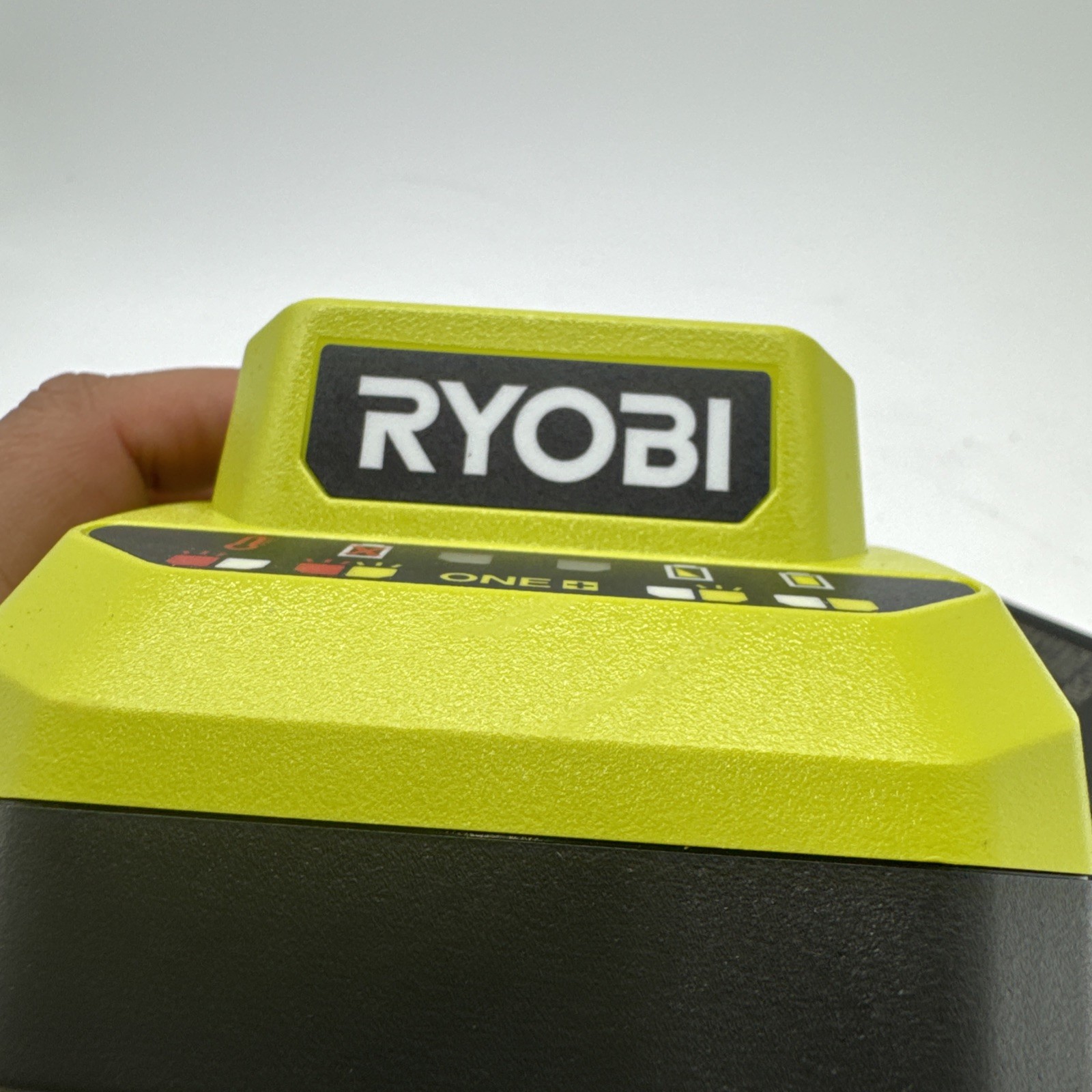 Ryobi PCG002 Battery Charger Kit – H68