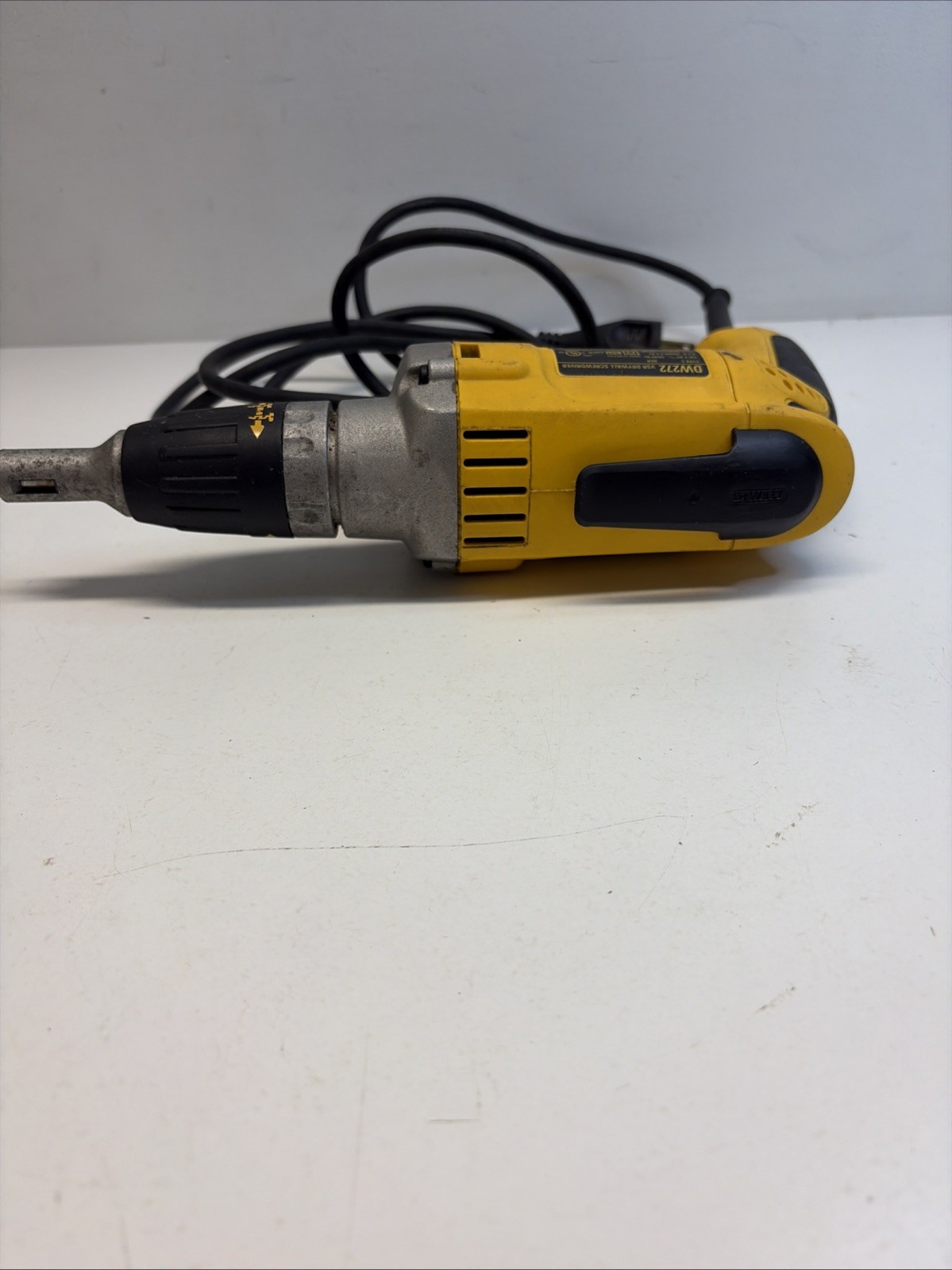 DEWALT DW272 4000RPM VSR Drywall Screwdriver Drill Screw Gun Sheetrock Carpenter