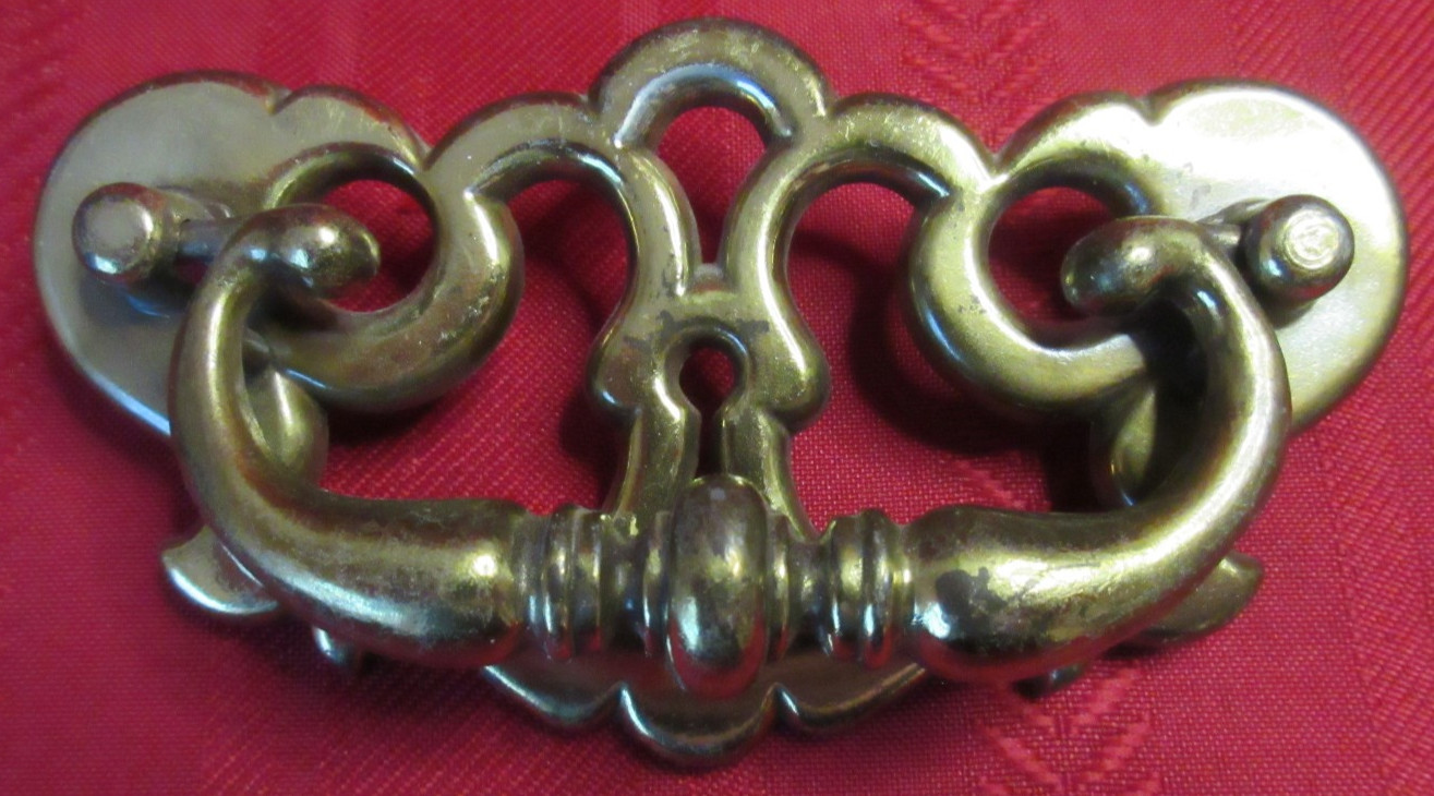 1985 Belwith BPC Drop Bail Chippendale Batwing Cabinet Pull Drawer Handle #20743