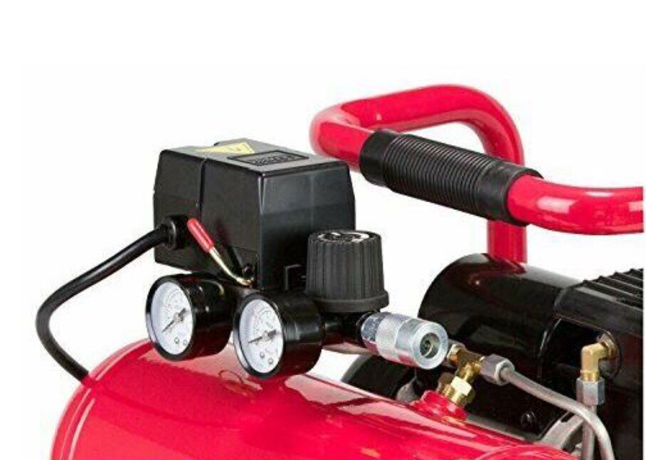 3PLUS HCB050401 18-Gauge Brad Nailer And Quiet Air Compressor Combo NEW/open Box