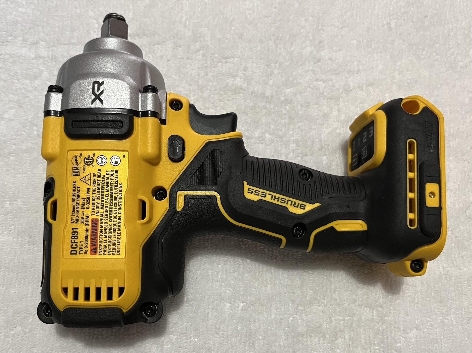 New Dewalt DCF891B 1/2″ 20 Volt 20V Max XR Brushless Mid Range Impact Wrench