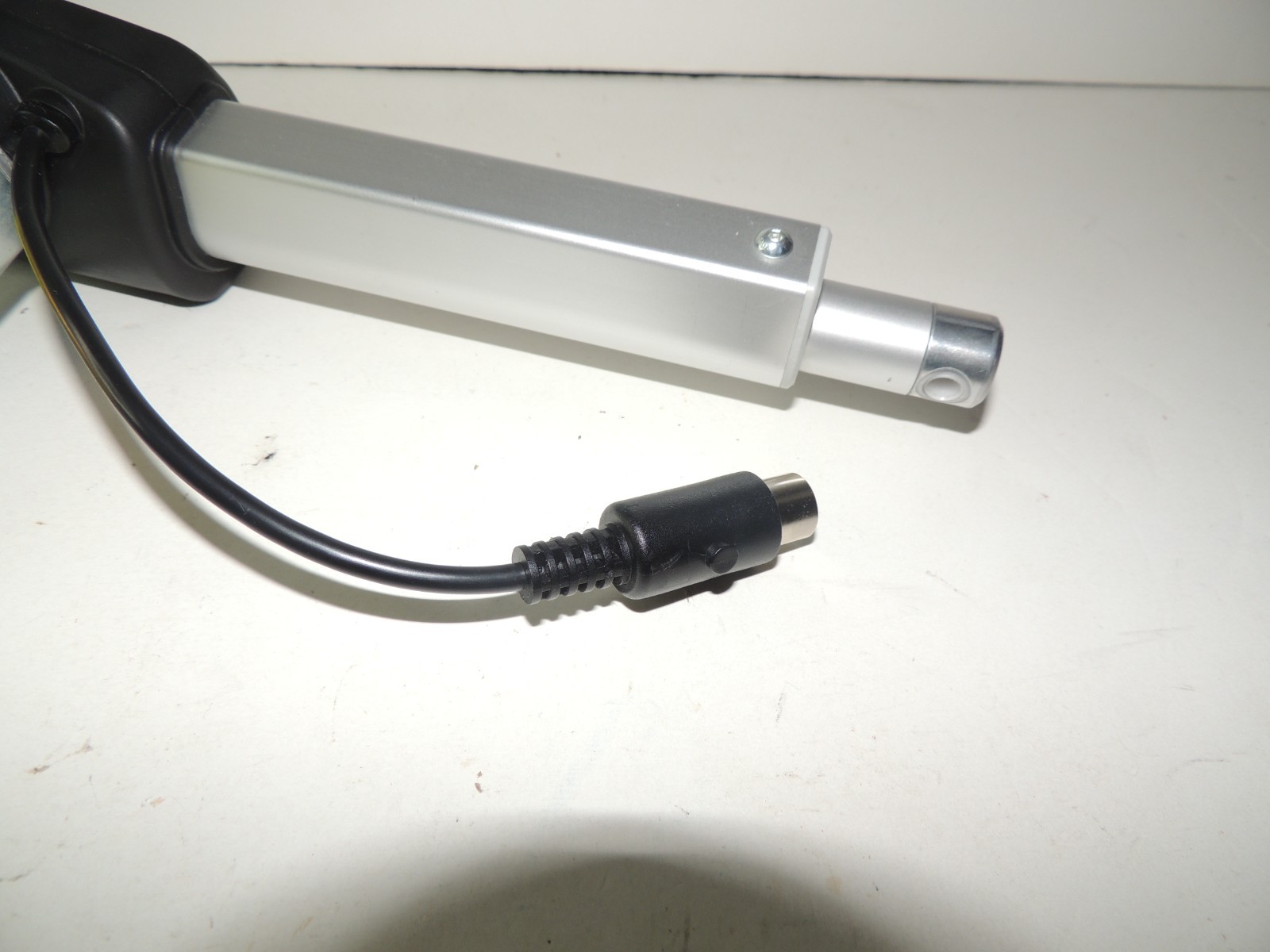 TiMotion TA9 2060 002 Lazy La Z Boy 10.000075.0002 motor TA4-2060-002 compatible