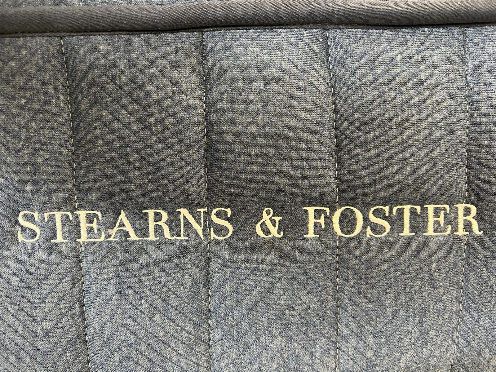STEARNS & FOSTER LUX ESTATE QUEEN PILLOWTOP SOFT MATTRESS NEW 2025 CLEARANCE