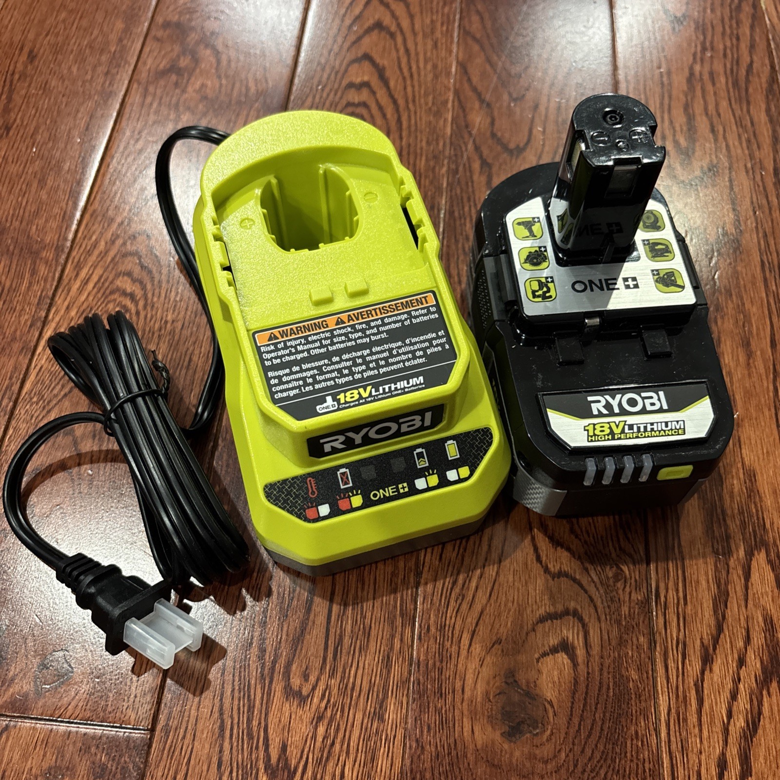 NEW RYOBI ONE+ HP 18V 4.0Ah High Performance Battery PBP004 With New Charger